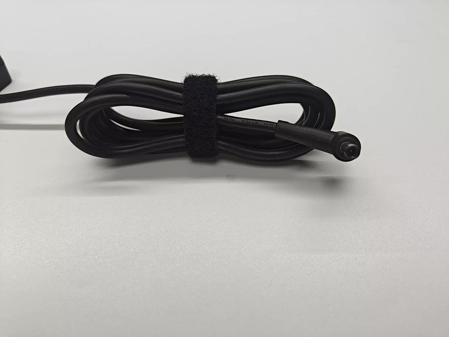 Original Chicony A17-120P2A 120W AC Adapter Charger for MSI GF63 Thin 11UC / 11UD