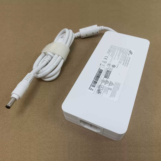 Genuine FSP330-ACAU3 330W 20V 16.5A Power Adapter with 5.5mm × 2.5mm Connector