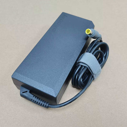 Lenovo 45N0345 135W AC Adapter Charger, 20V 6.75A Power Supply with 7.9 × 5.5mm Connector