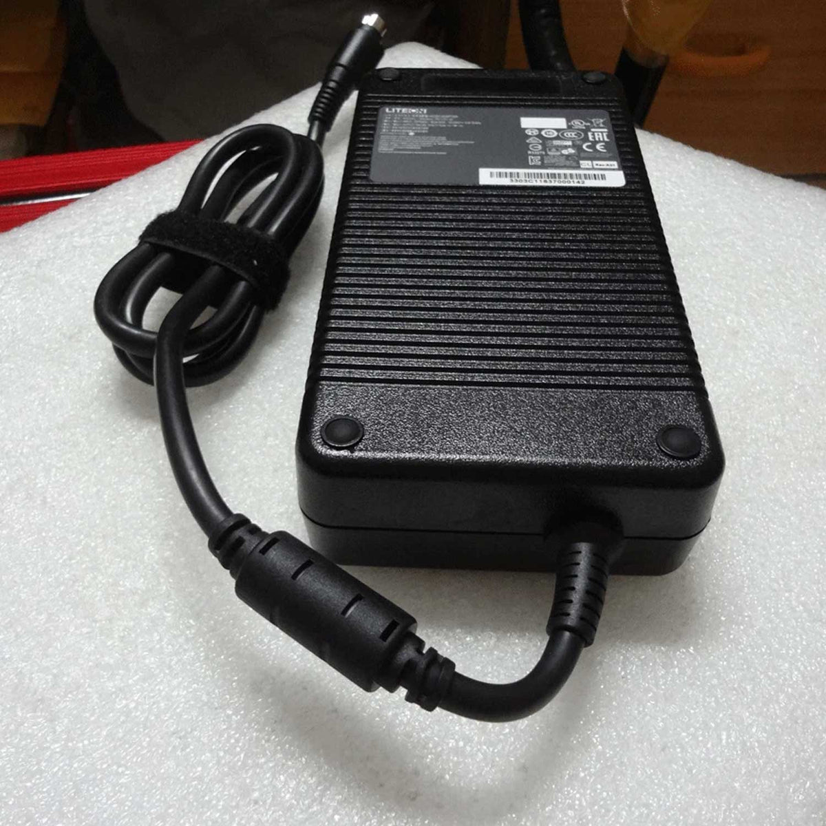 Original LITEON PA-1331-90 330W Charger for MSI Creator P50 13th RTX 3060