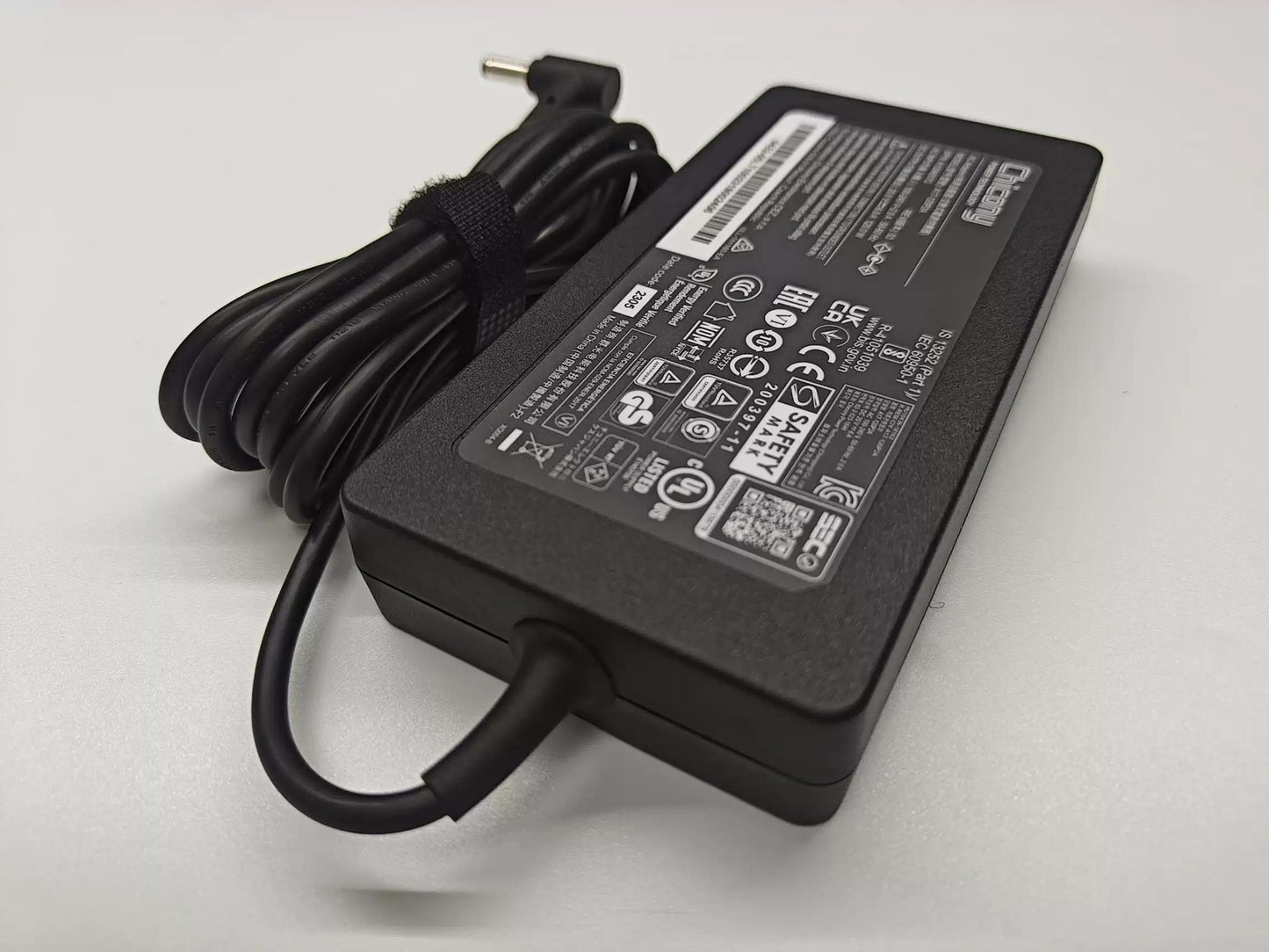Original Chicony A17-120P2A 120W AC Adapter Charger for MSI GF63 Thin 11UC / 11UD