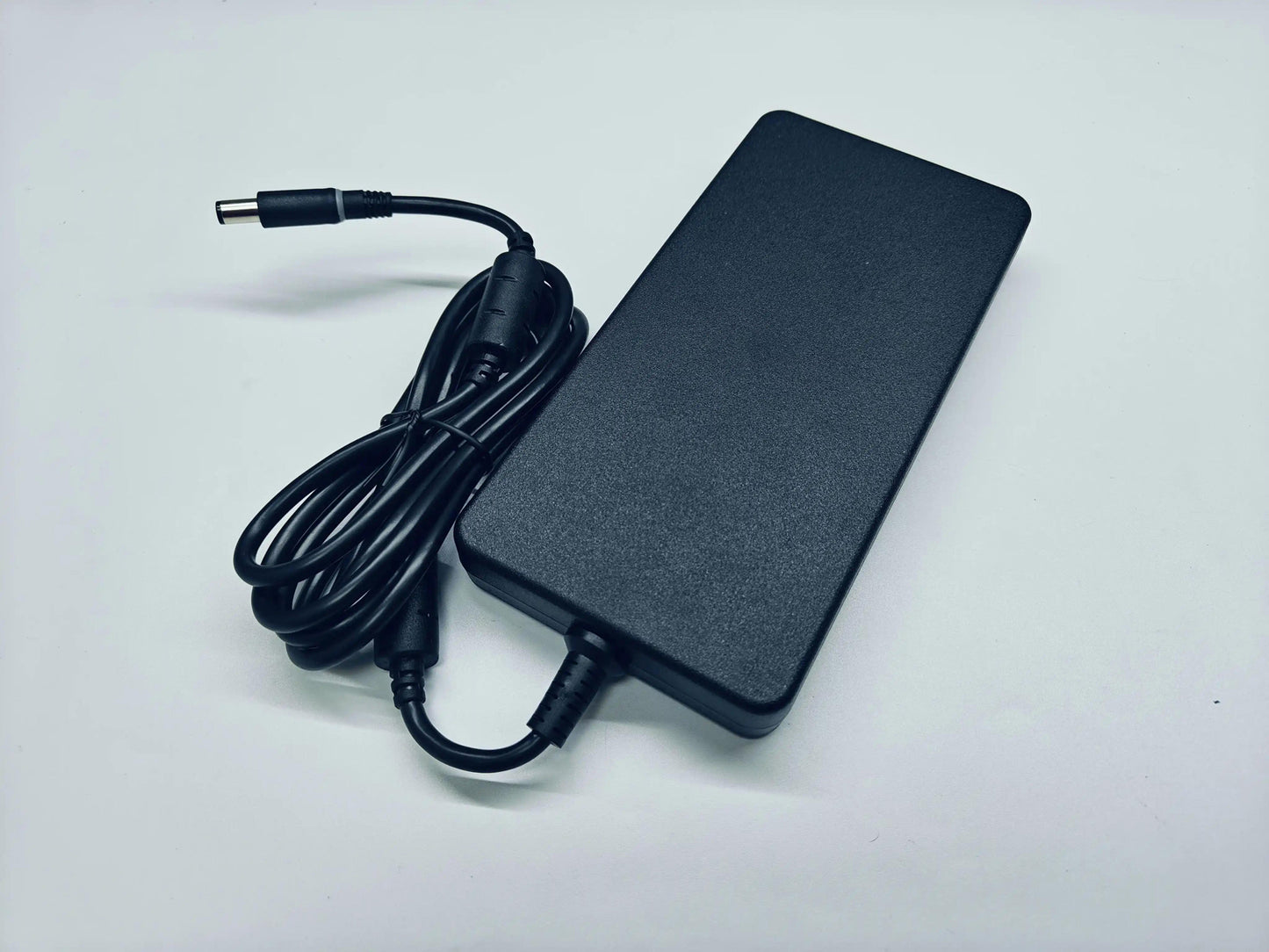Original Dell LA240PM190 0D0X04 240W Laptop Charger  Adapter for Alienware Gaming Laptops