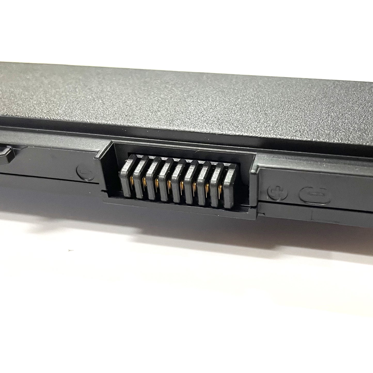 Genuine HS03 HS04 Laptop Battery for HP 240 G4, 245 G4, 250 G4, 255 G4 Series