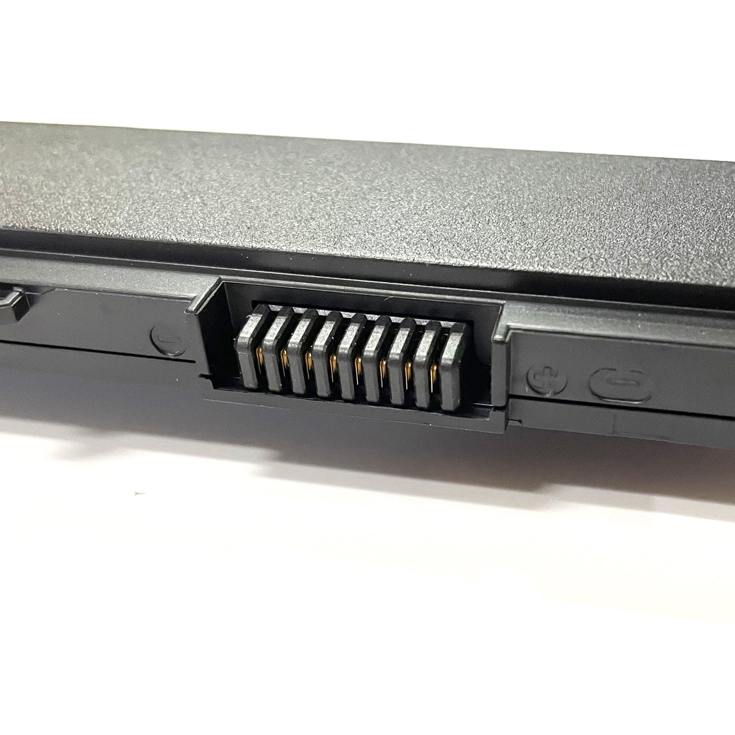 Genuine HS03 HS04 Laptop Battery for HP 240 G4, 245 G4, 250 G4, 255 G4 Series