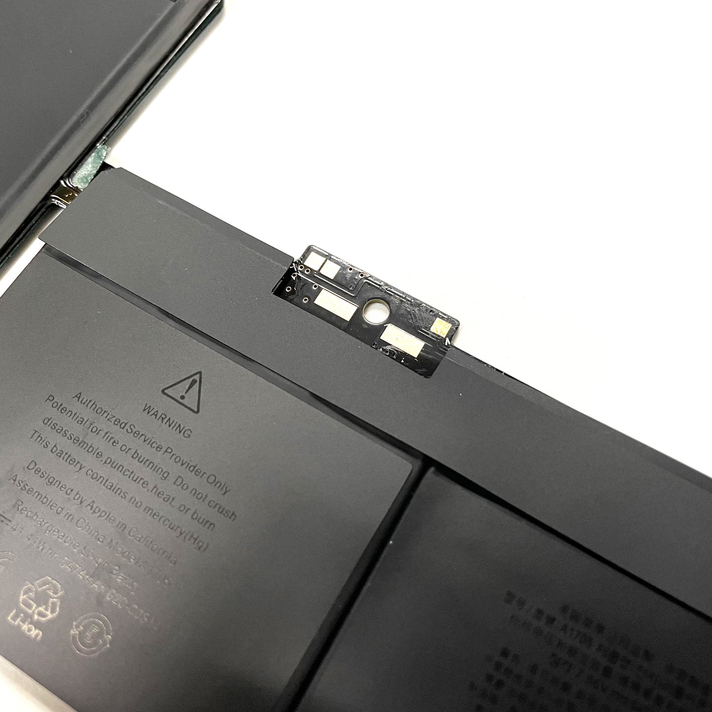 Genuine MacBook 12-Inch Retina Battery Replacement A1527 A1705 – Early 2015 to Mid 2017